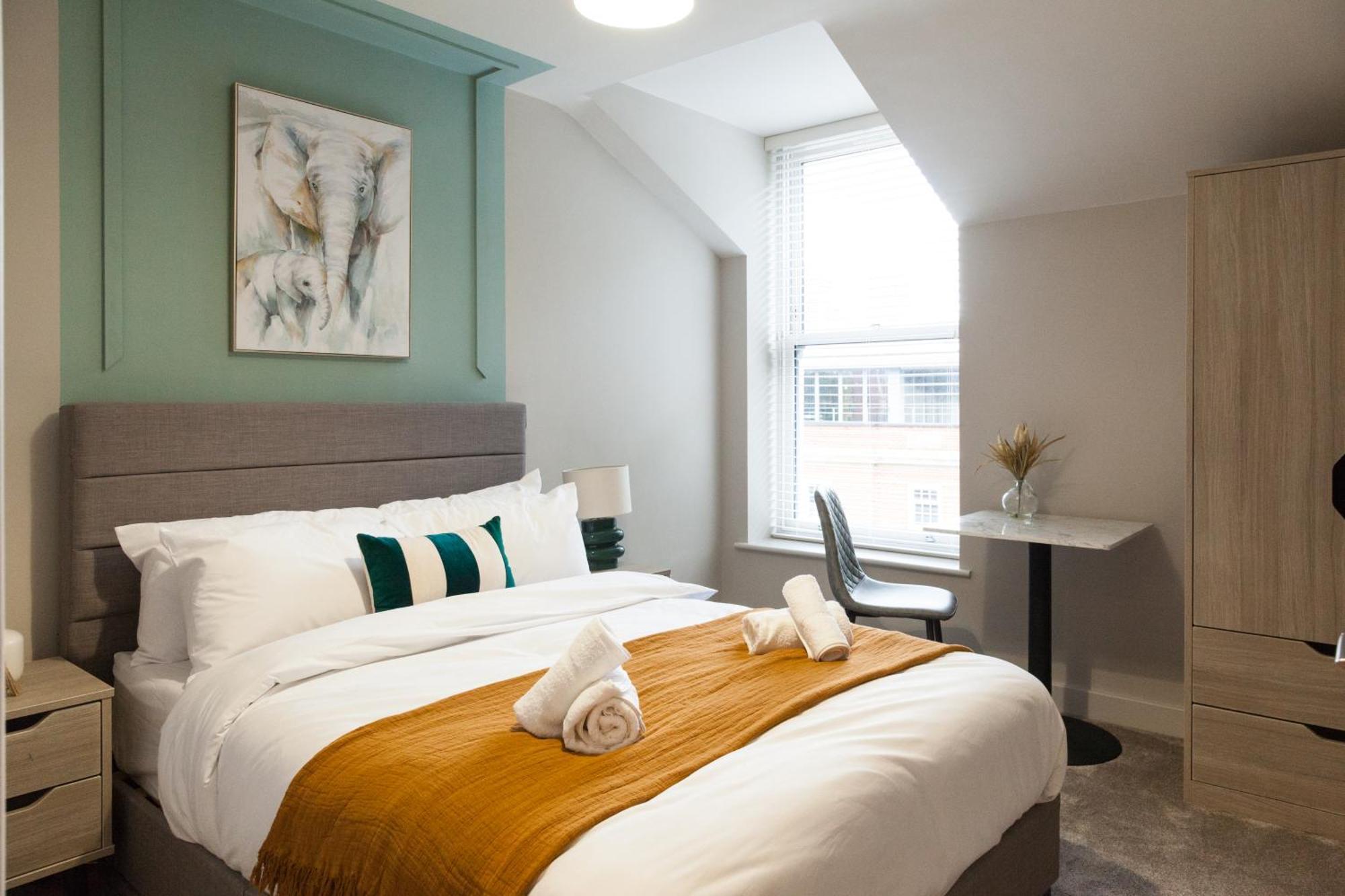 Somers Suites Apartments ลีดส์ ภายนอก รูปภาพ