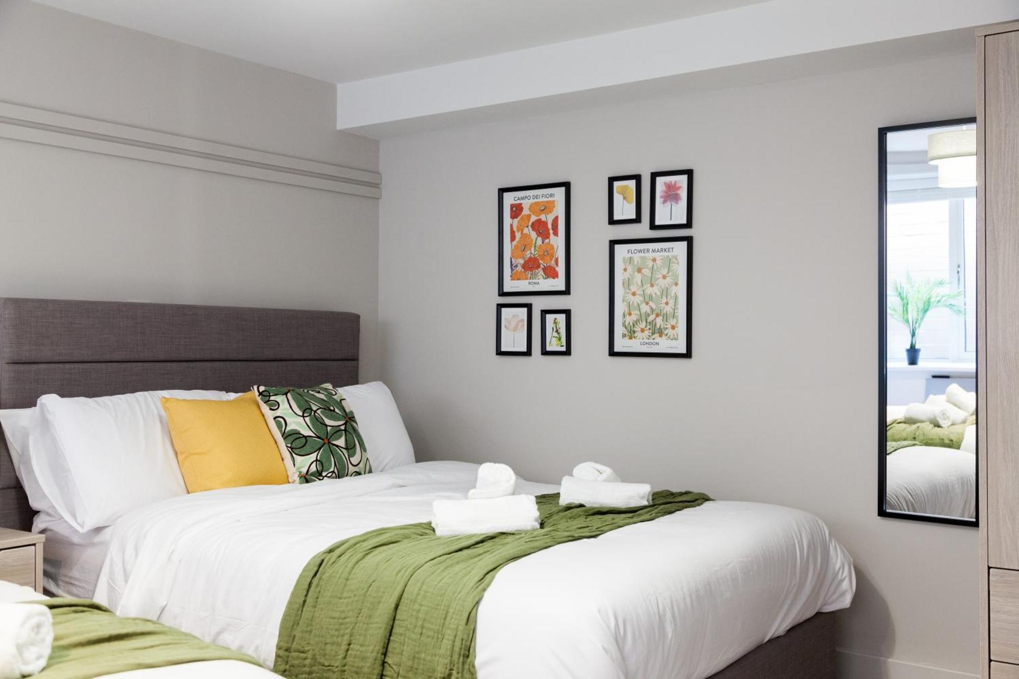 Somers Suites Apartments ลีดส์ ภายนอก รูปภาพ