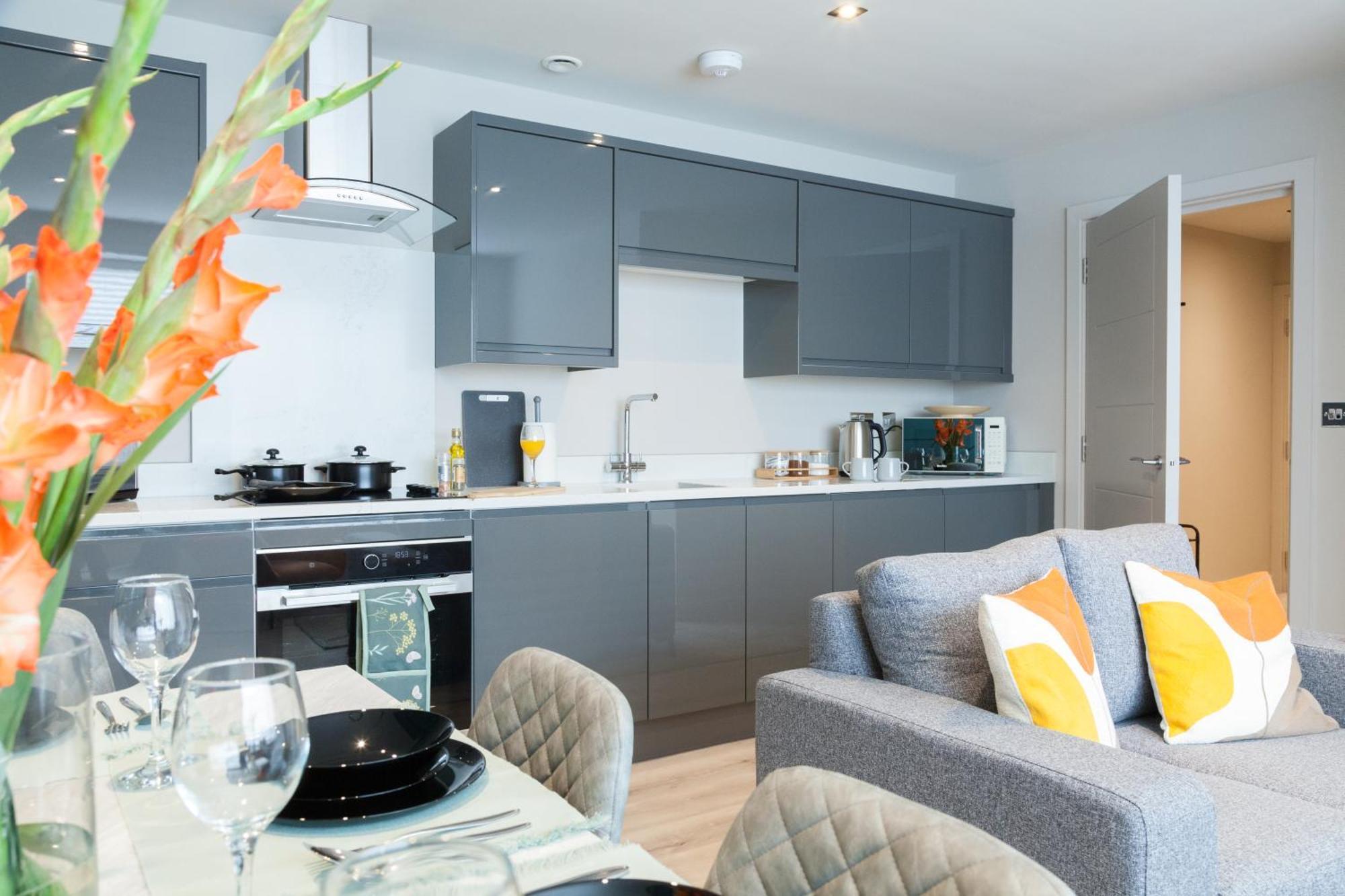 Somers Suites Apartments ลีดส์ ภายนอก รูปภาพ