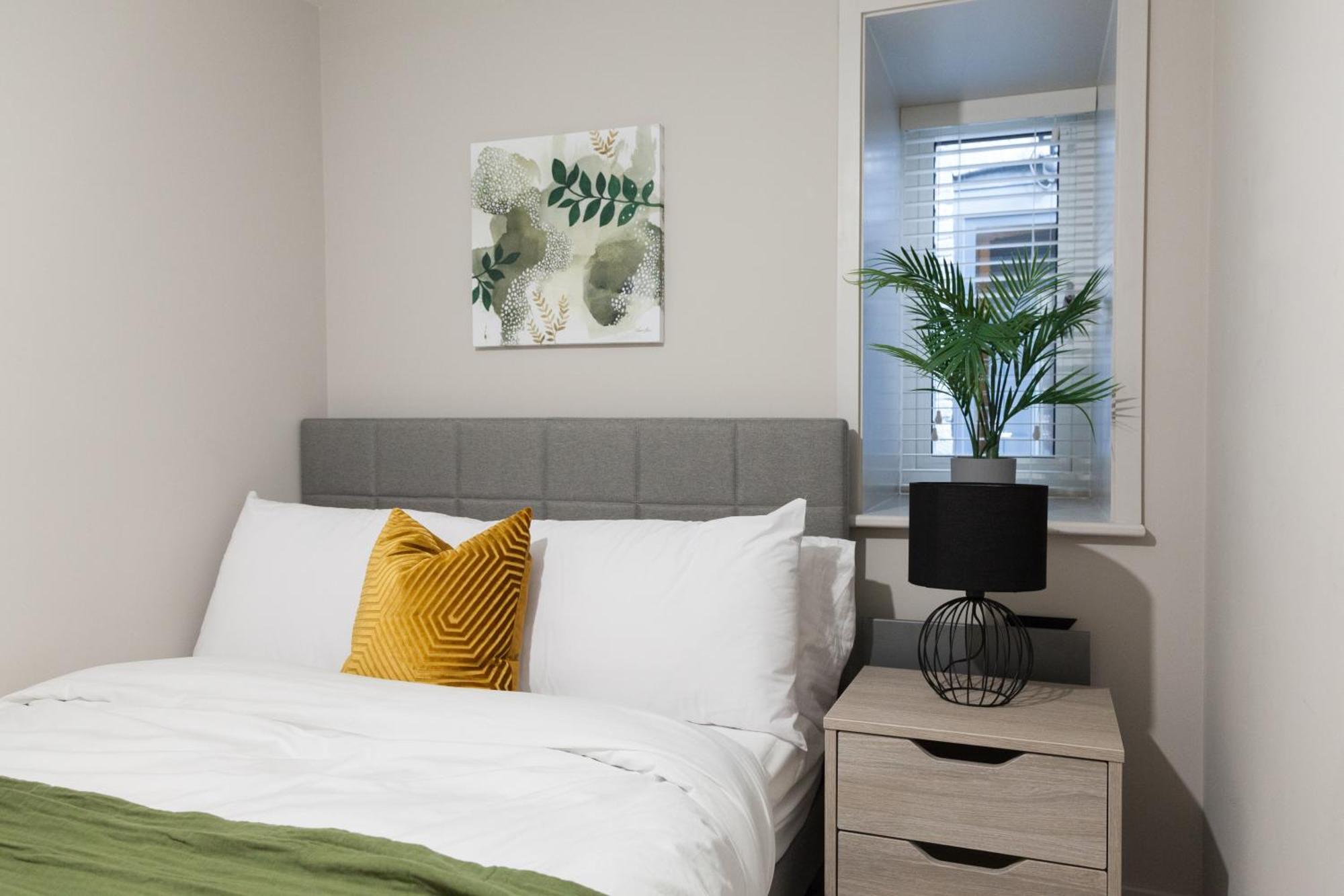 Somers Suites Apartments ลีดส์ ภายนอก รูปภาพ