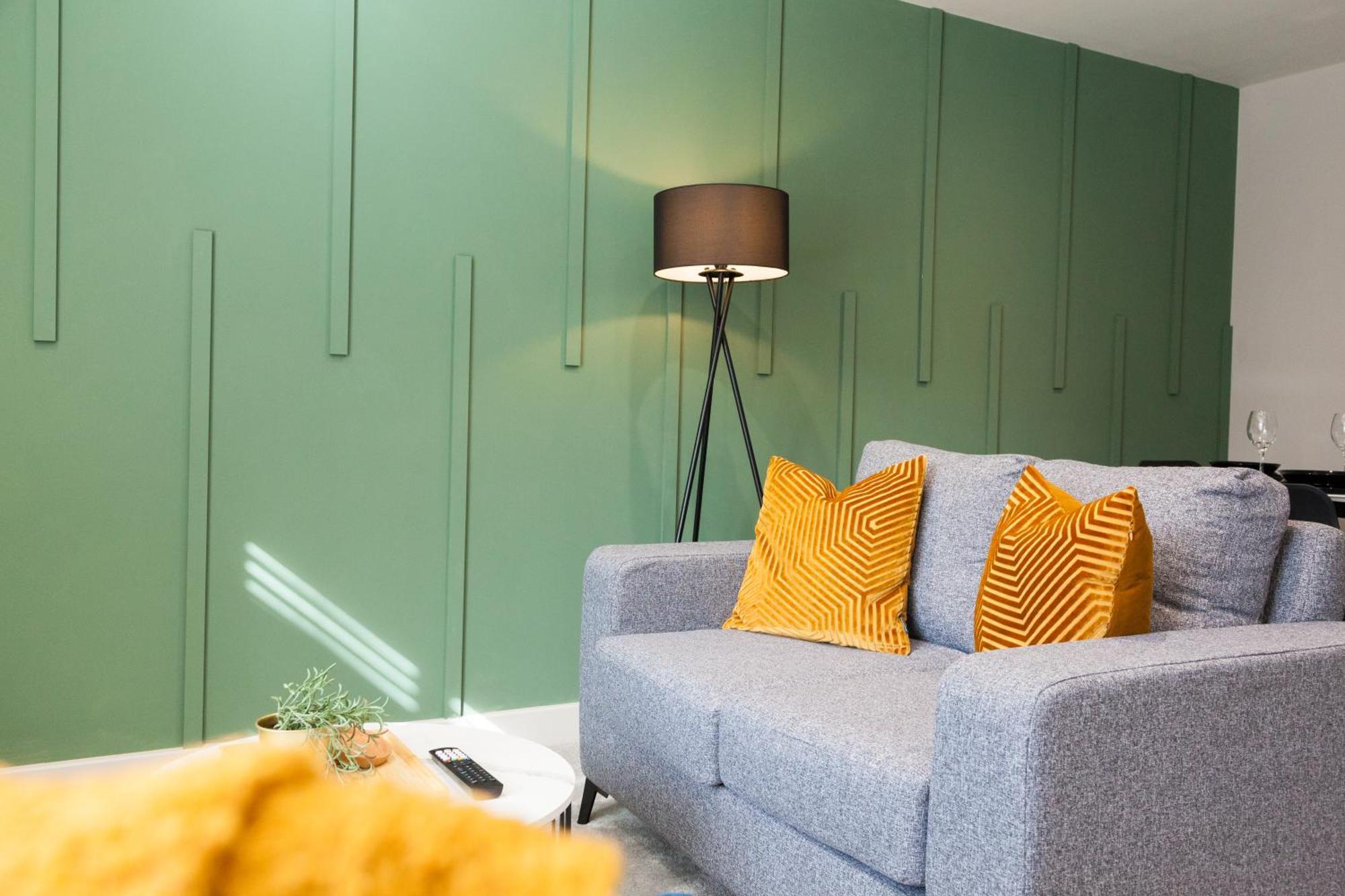 Somers Suites Apartments ลีดส์ ภายนอก รูปภาพ